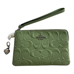 Coach Zip Corner Wristlet In Mint Green Leather with Heart Charm NWT CDF04